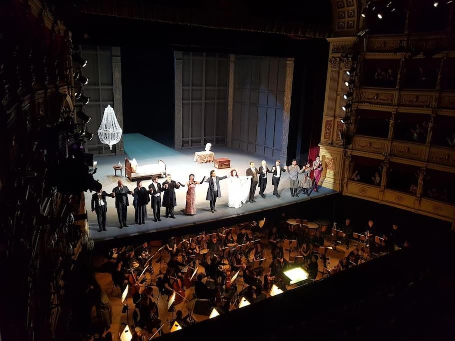 Still Und Stilvoll Im Stadtzentrum Apartment Trieste Luaran gambar